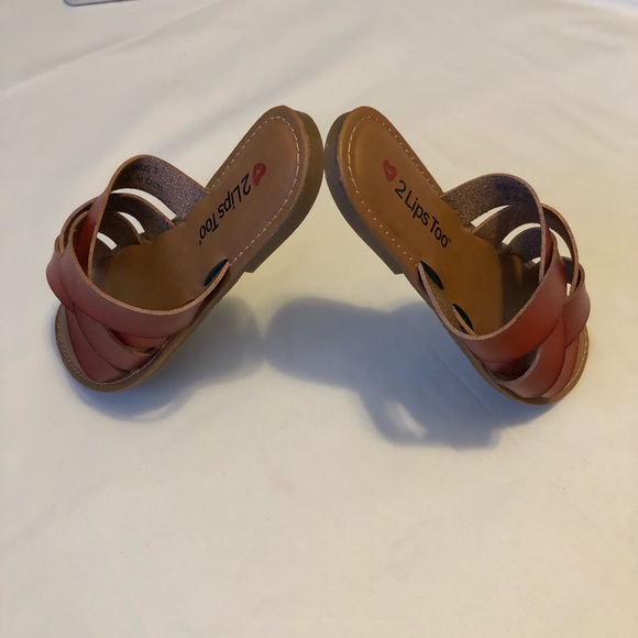 DONATED 2 Lips Too Slide In Sandals - Picture 9 of 16